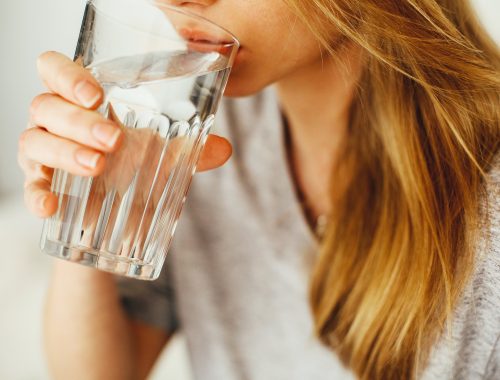 daha fazla su iç, suyun faydaları, ne kadar su içmeliyiz
